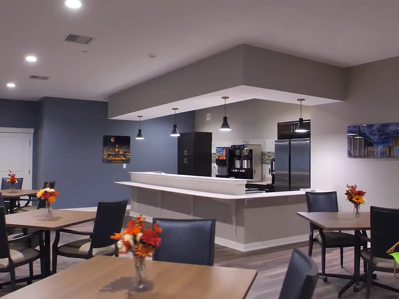 Bell Creek Ii - Assisted Living in Livonia, MI photo 4