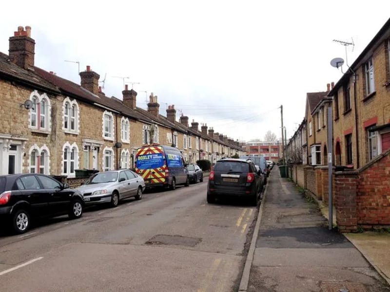 40 Waterlow Road - Assisted Living in Maidstone, England photo 3