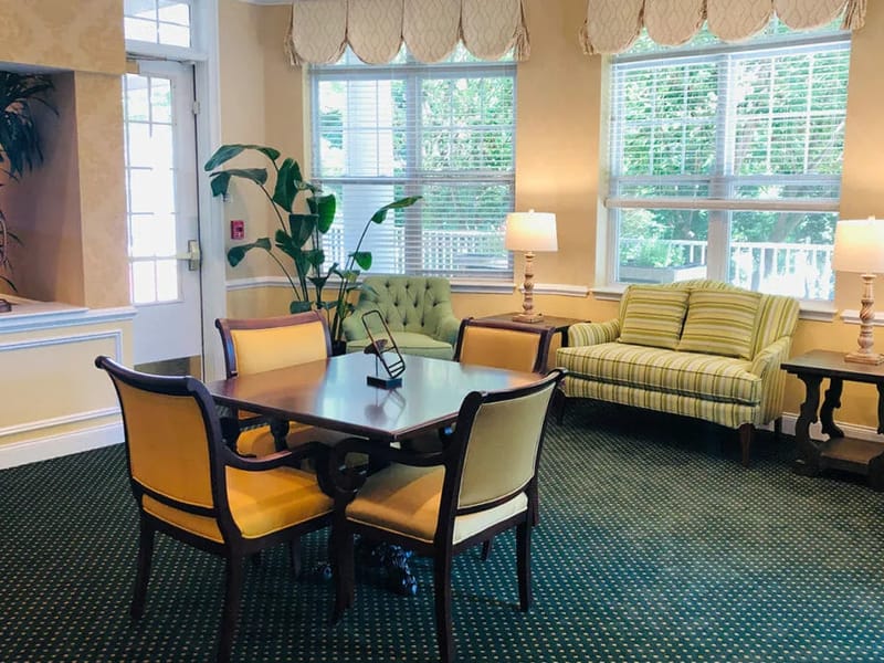 Brandywine Living At The Sycamore - Assisted Living in Shrewsbury, NJ photo 2