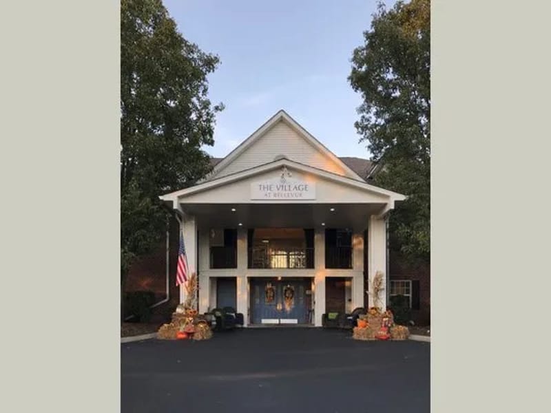 Navion Bke Bellevue - Assisted Living in Nashville, TN photo 5