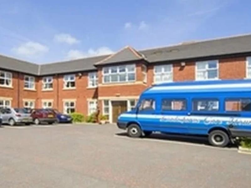 Lindisfarne Ouston - Nursing Home in Chester Le Street, England photo 2