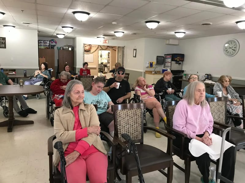 Eastview Healthcare & Senior Living - Nursing Home in Sullivan, IL photo 2