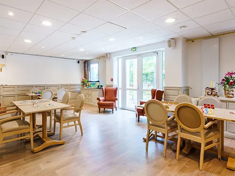 Residence Autonomie Les Ursulines - Maison de Retraite in POISSY, Île-de-France photo 4
