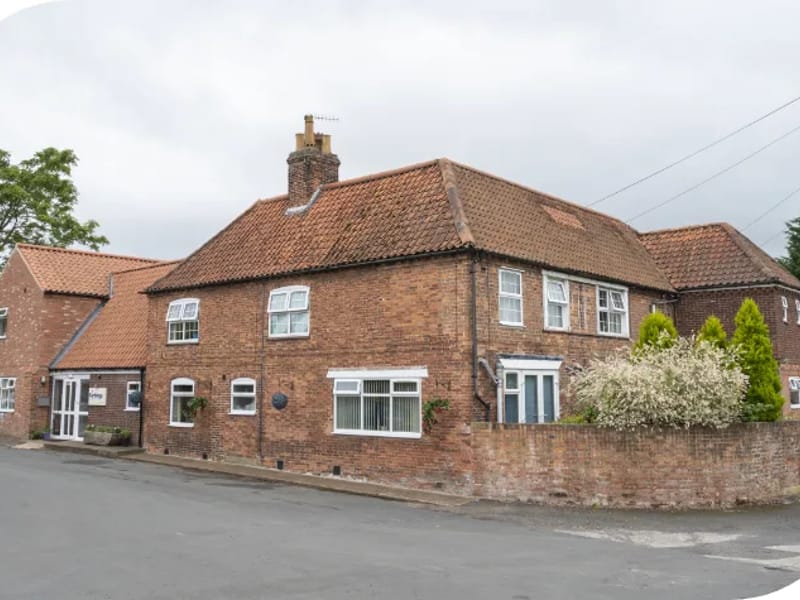 Farthings Residential Care Home - Assisted Living in Retford, England photo 3