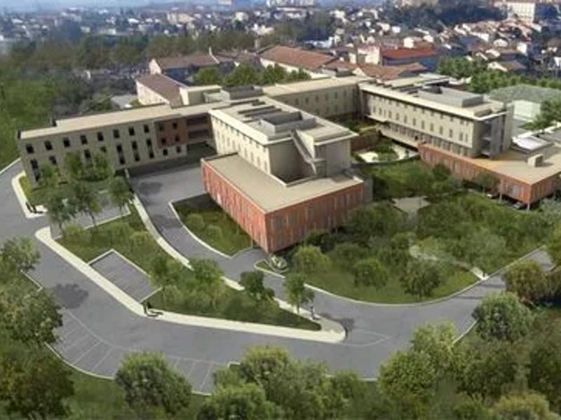 Ehpad Ch Jean-Pierre Cassabel - EHPAD in CASTELNAUDARY, Occitanie photo 1