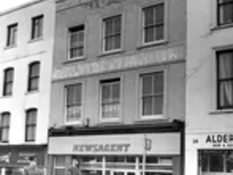 Dimensions 85 Highfield Avenue - Assisted Living in Aldershot, England photo 3