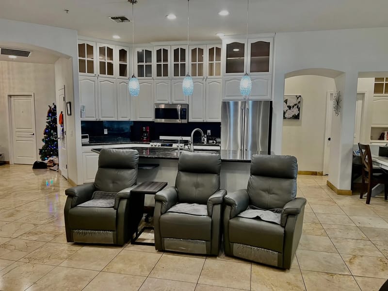 Amber Hills Assisted Living L L C - Assisted Living in Phoenix, AZ photo 3