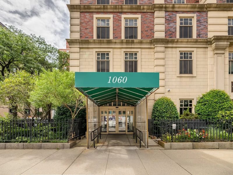 New East Side Nursing Home - Nursing Home in New York, NY photo 2