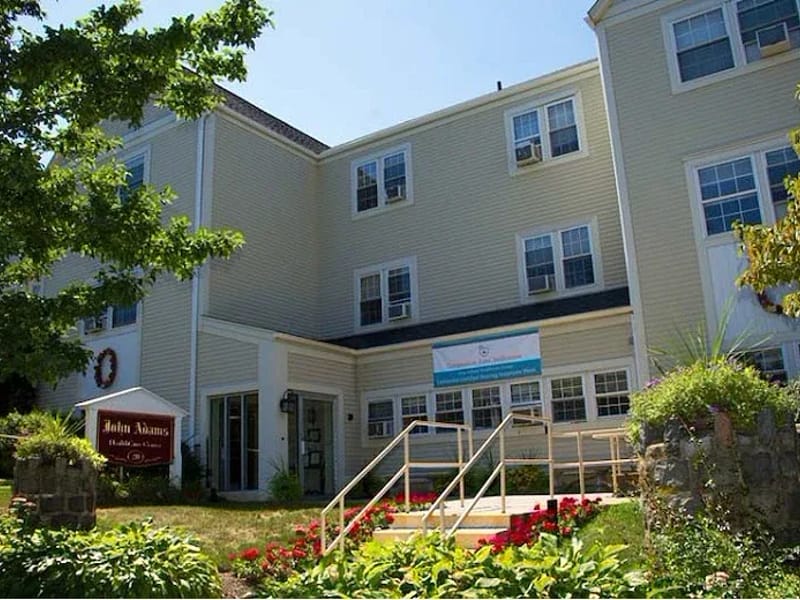 Regalcare at Quincy - Nursing Home in Quincy, MA photo 1