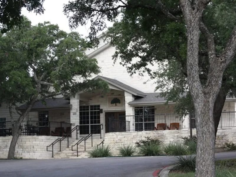 Country Oaks At Hamilton Creek — Assisted Living, Burnet, TX · photo 2