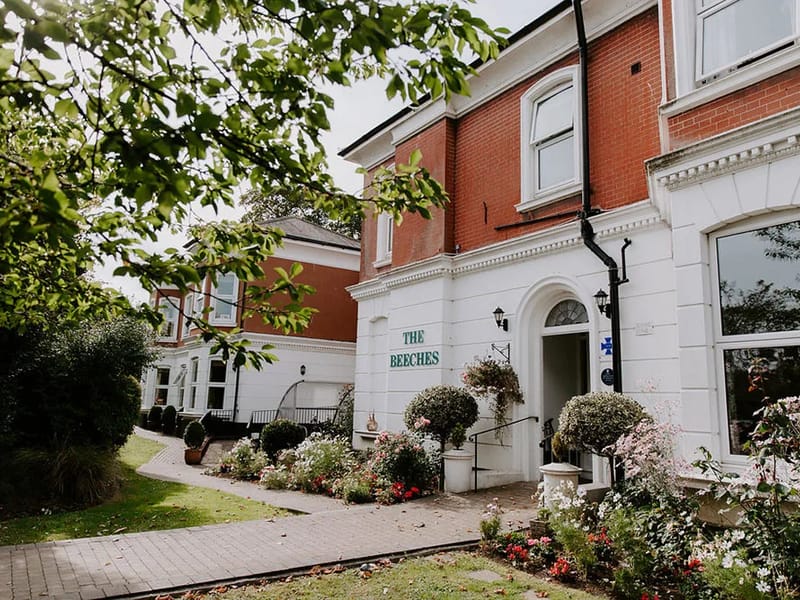 The Beeches Nursing Home - Nursing Home in Worthing, England photo 2