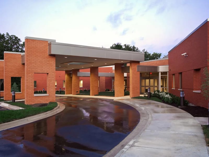 Pitt - Assisted Living in Bloomfield Twp, MI photo 1