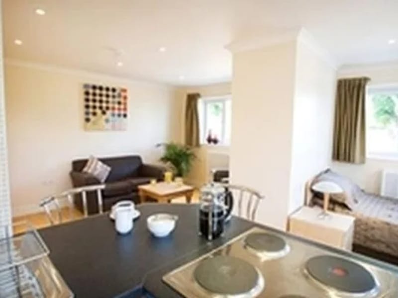 Mirabeau - Nursing Home in Witham, England photo 2