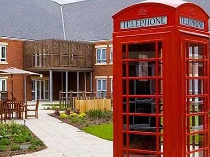 The Lodge - Dementia Care with Nursing in Chorley, England photo 1
