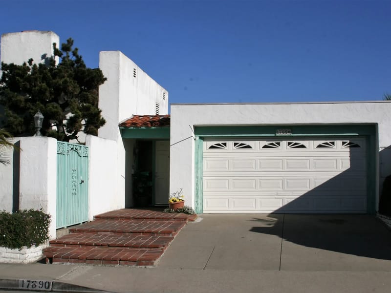Fountain View Board And Care - Assisted Living in Fountain Valley, CA photo 2