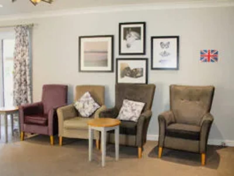 Triple Hearts Care Ltd in Dartford, England photo 2
