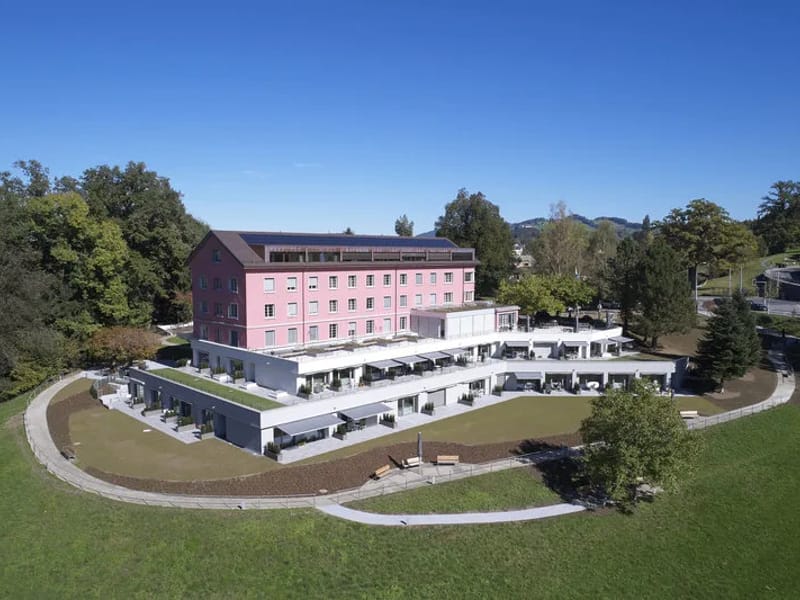 Alters- und Pflegeheim Landgut Unterlöchli - Pflegeheim in Luzern, Lucerne photo 1