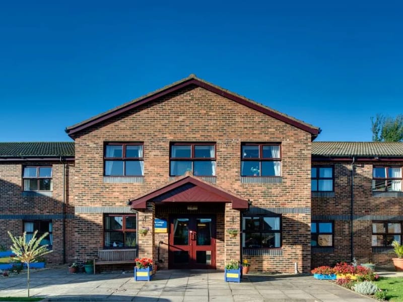 Hillside Lodge Care Home - Assisted Living in Berwick-Upon-Tweed, England photo 2