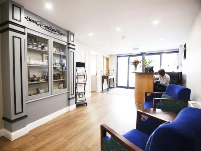 Woodlands Lodge Care Home - Formby in Liverpool, England photo 2