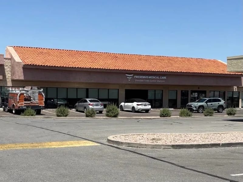 032521 Dialysis Center of Glendale (F - Dialysis in Glendale, AZ photo 2