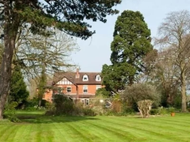 Parton House in Gloucester, England photo 5