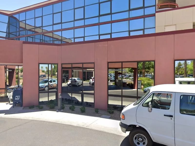 Abrazo Arrowhead Hospital - Hospital in Glendale, AZ photo 2