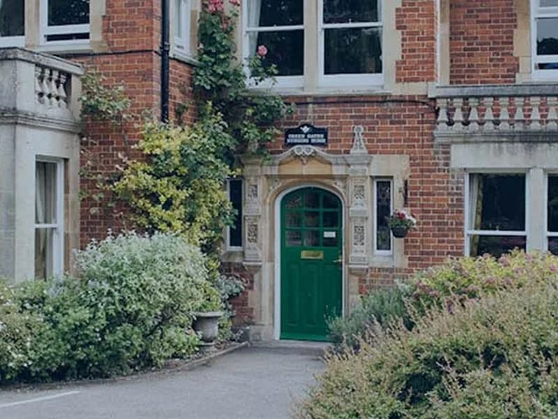 Green Gates Care Home - Nursing Home in Oxford, England photo 1