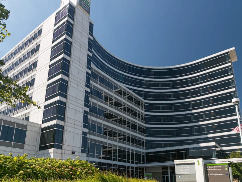 Northwest Community Hospital 1 - Hospital in Arlington Heights, IL photo 2