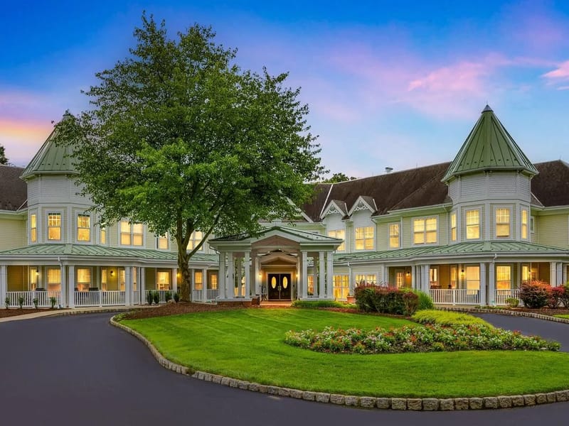 Sunrise Assisted Living Of Old Tappan - Assisted Living in Old Tappan, NJ photo 3