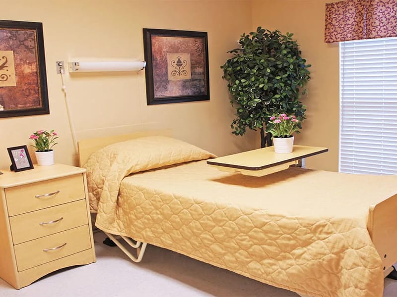 Bartow Center - Nursing Home in Bartow, FL photo 2