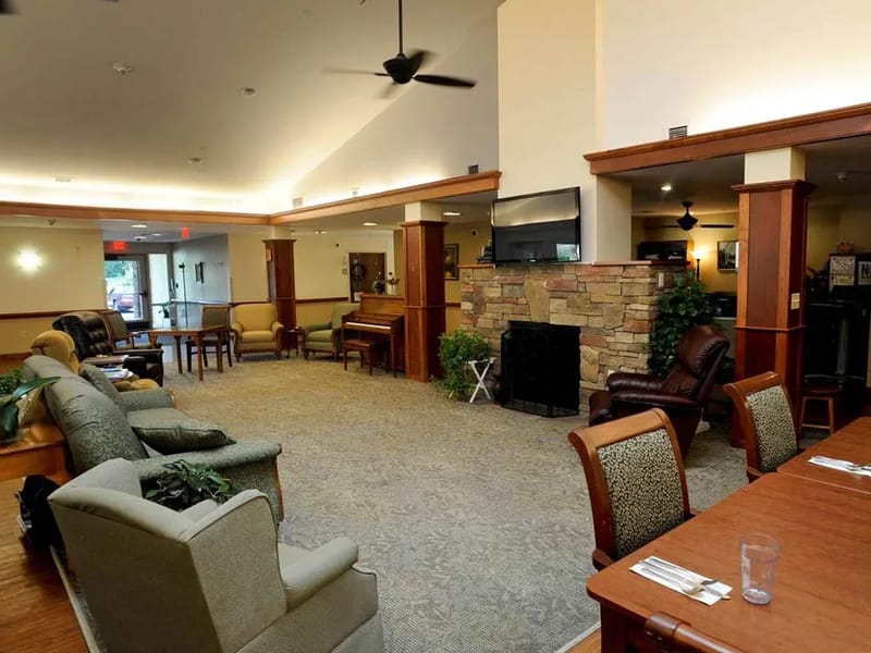Wharton Nursing Home - Nursing Home in Pleasant Hill, TN photo 3