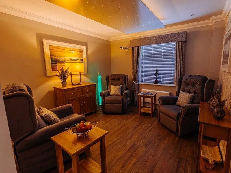 Cepen Lodge - Nursing Home in Chippenham, England photo 1