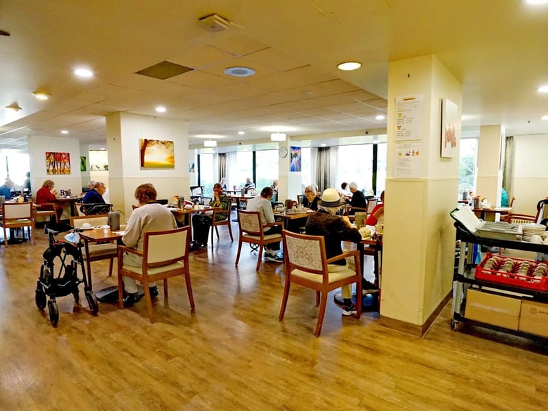 Seton Care Home in Brentwood, England photo 2