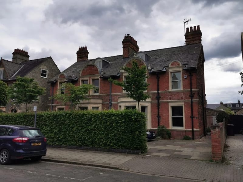 26 St Barnabas Road - Assisted Living in Reading, England photo 2