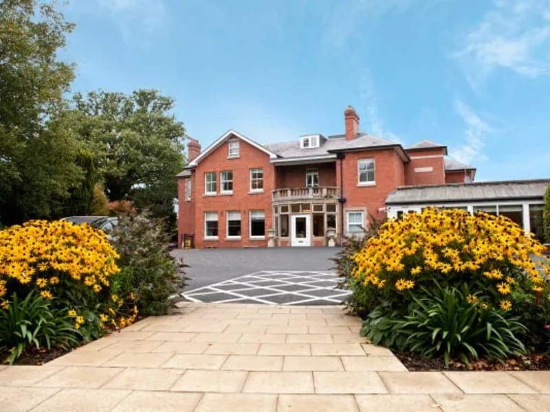 Isle Court Nursing Home - Nursing Home in Shrewsbury, England photo 2