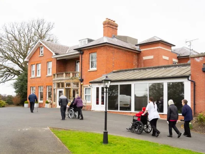 Isle Court Nursing Home - Nursing Home in Shrewsbury, England photo 1