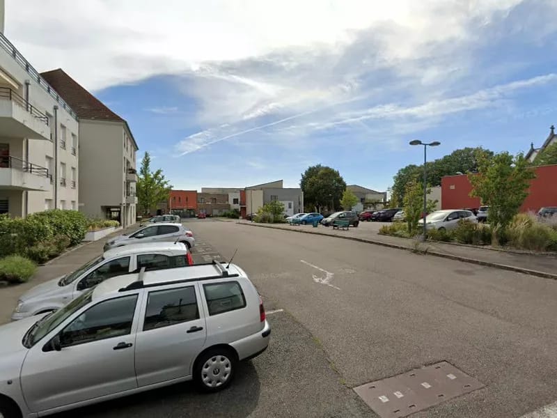 Ehpad Residence Saint-Henri - EHPAD in LE CREUSOT, Bourgogne-Franche-Comté photo 1