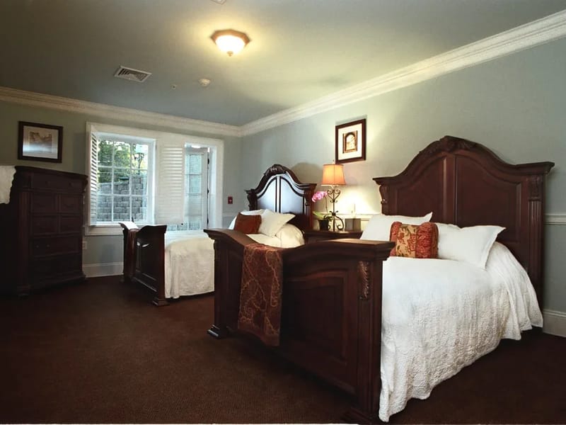 Bridges Cornell Heights - The Colonial - Assisted Living in Ithaca, NY photo 2