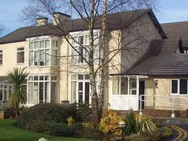Westwood Hall Nursing Home - Nursing Home in Wirral, England photo 2