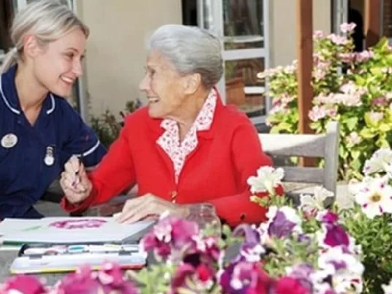 Highfield Care Home - Nursing Home in Saffron Walden, England photo 3
