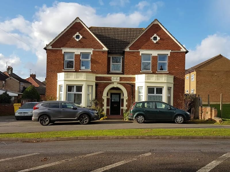 Higham House Nursing Home - Nursing Home in Rushden, England photo 3