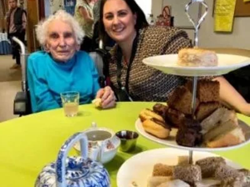 St David's House - Assisted Living in Redditch, England photo 2