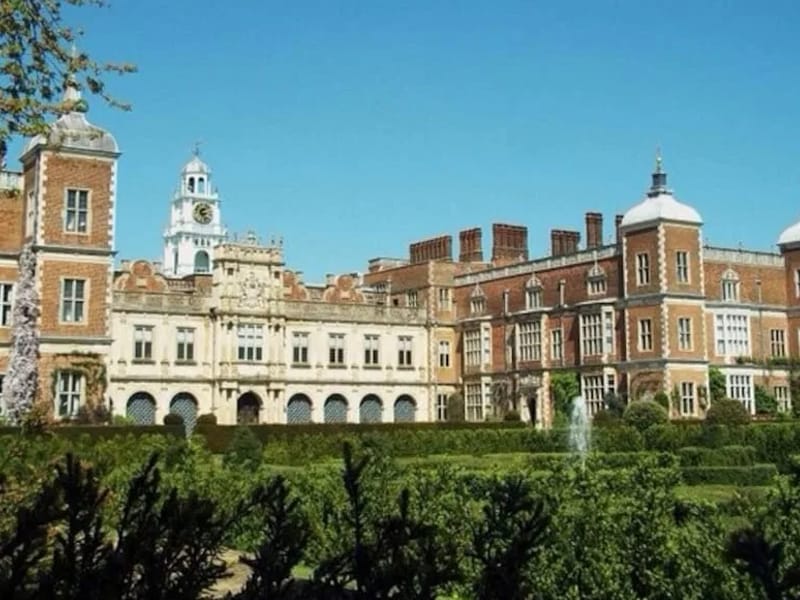 Nimrod Drive - Assisted Living in Hatfield, England photo 2