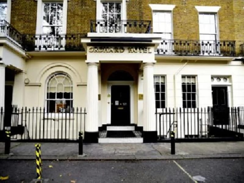2-3 Orchard Close - Assisted Living in London, England photo 3
