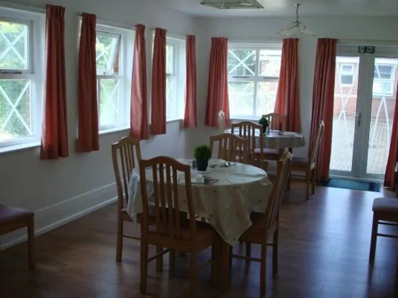 Kenilworth Care Home - Assisted Living in Saltburn-By-The-Sea, England photo 2