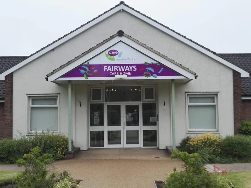 Fairways Care Home - Nursing Home in Grimsby, England photo 2