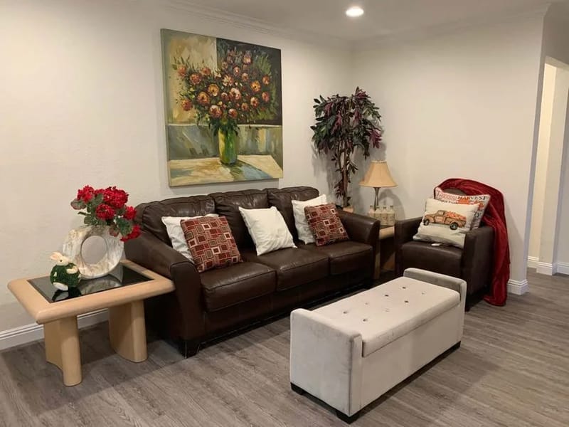 K & J Residential Care Home-Hayward - Assisted Living in Hayward, CA photo 3