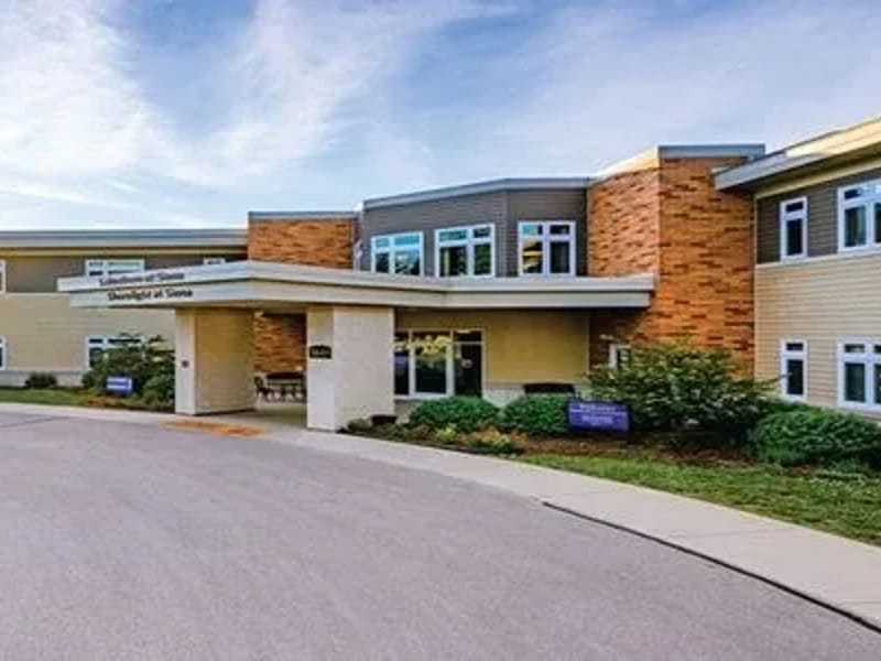 Avina of Kenosha - Nursing Home in Kenosha, WI photo 2