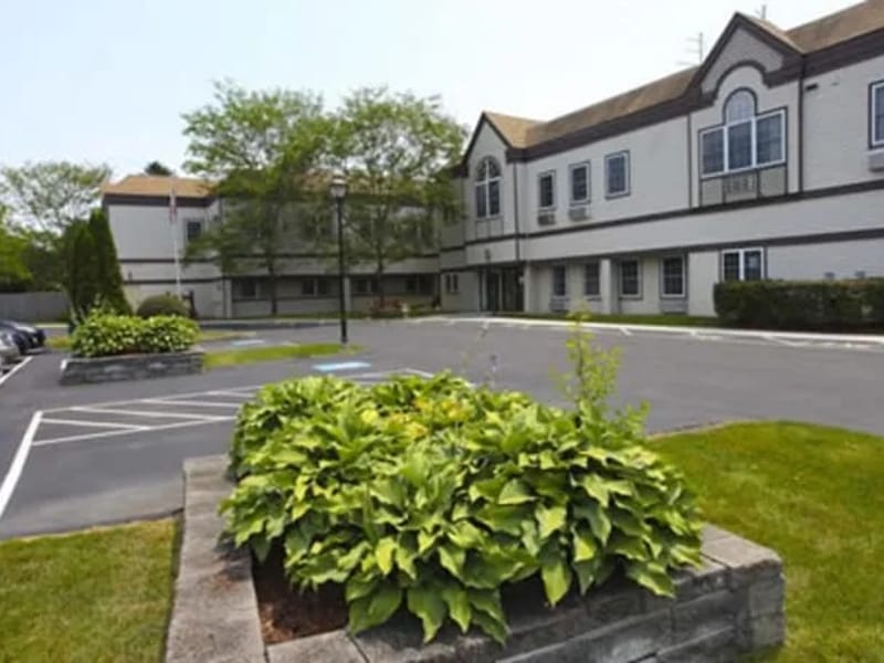 Village House Nursing & Rehabilitation Center - Nursing Home in Newport, RI photo 1