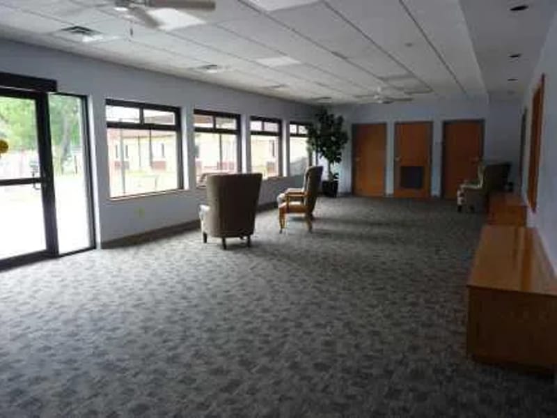 Courtyard Terrace - Assisted Living in Hebron, NE photo 2